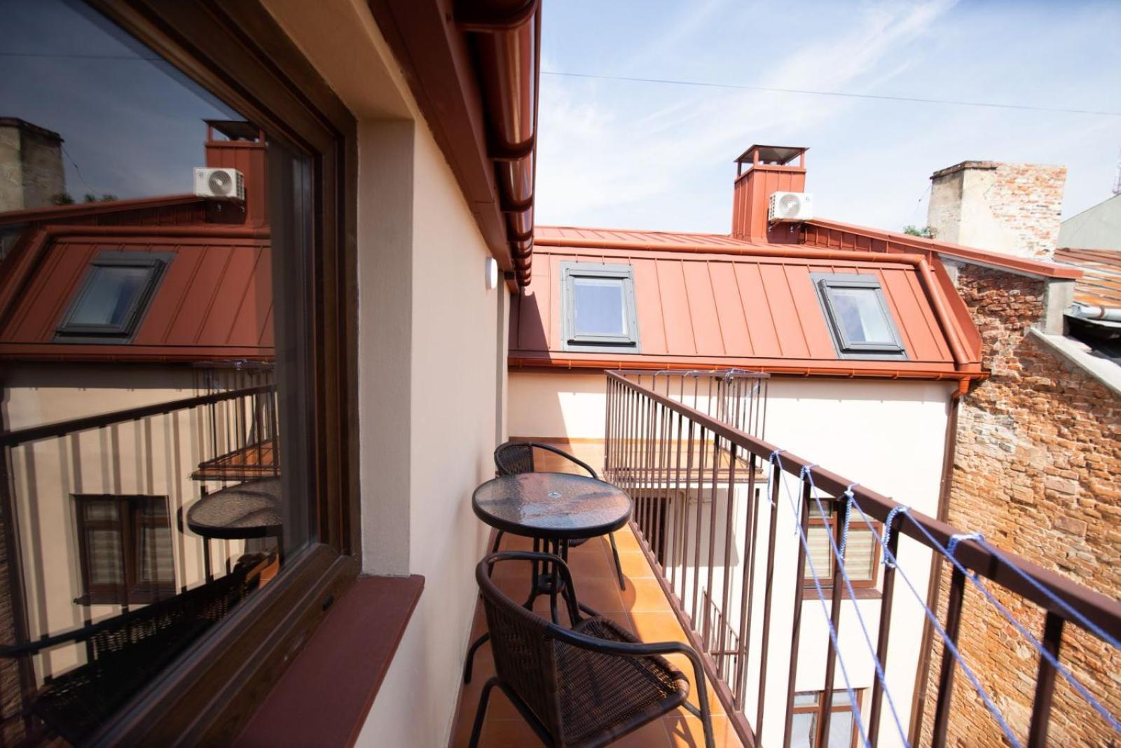 Apart Yaroslava Osmomysla 9 Square - City Center Lemberg Exterior foto
